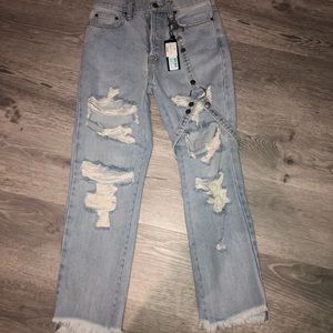 ✨NWT✨LF Jeans